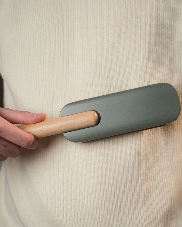 Lint Remover